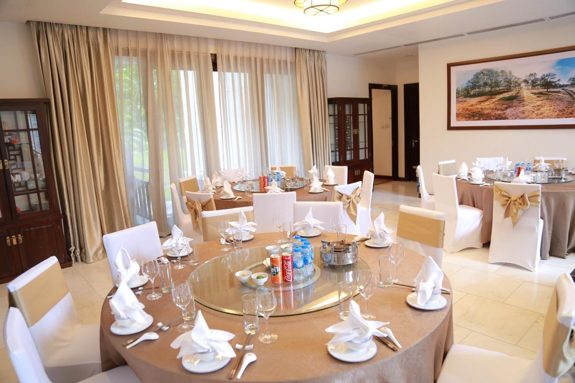 เอ็นซีซี การ์เดน วิลลาส์ Hotel ฮานอย ภายนอก รูปภาพ